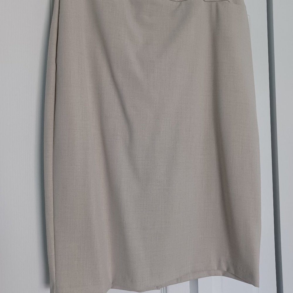 New York and Company Beige Pencil Skirt